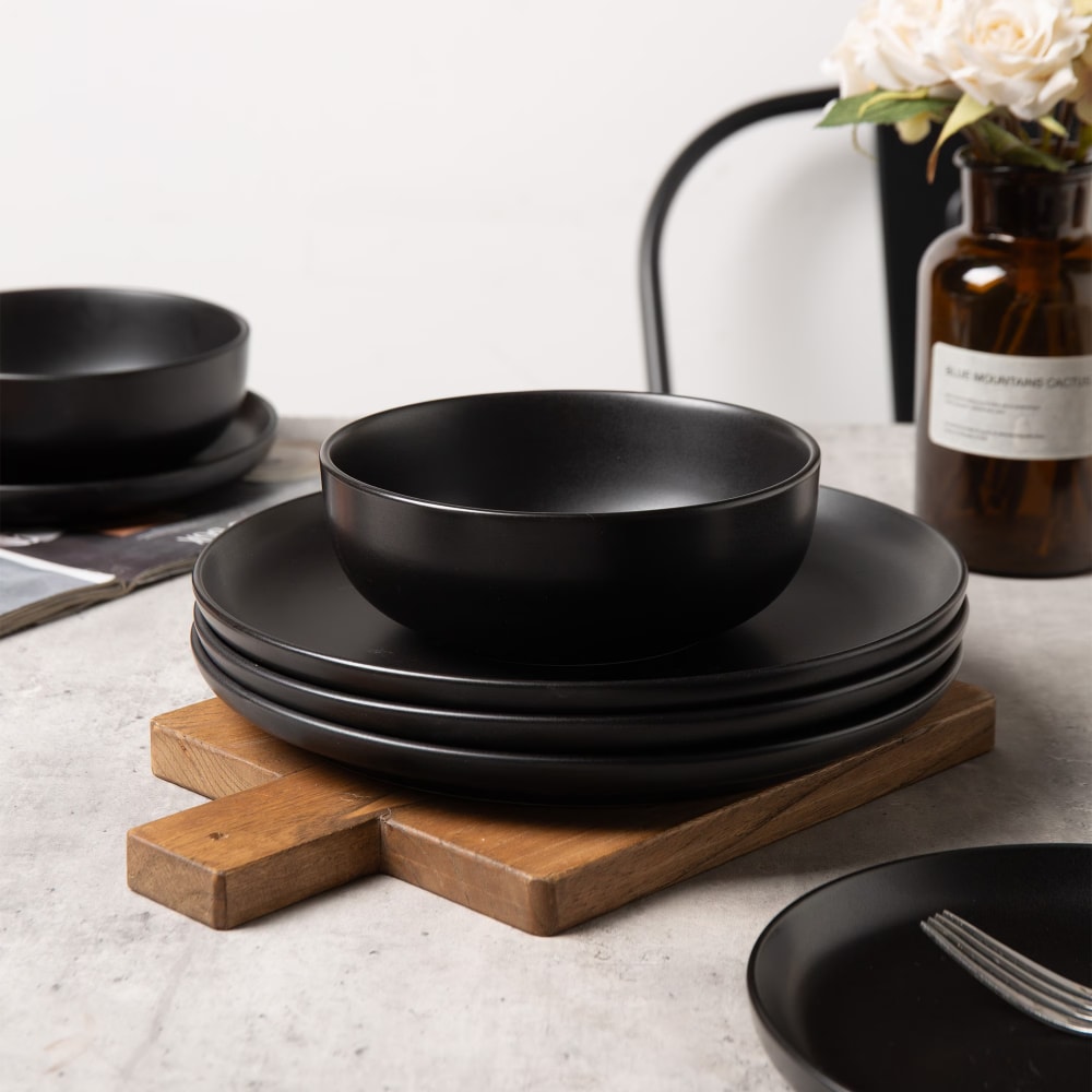 12-Piece Stoneware Dinnerware Sets with Mugs | Microwave