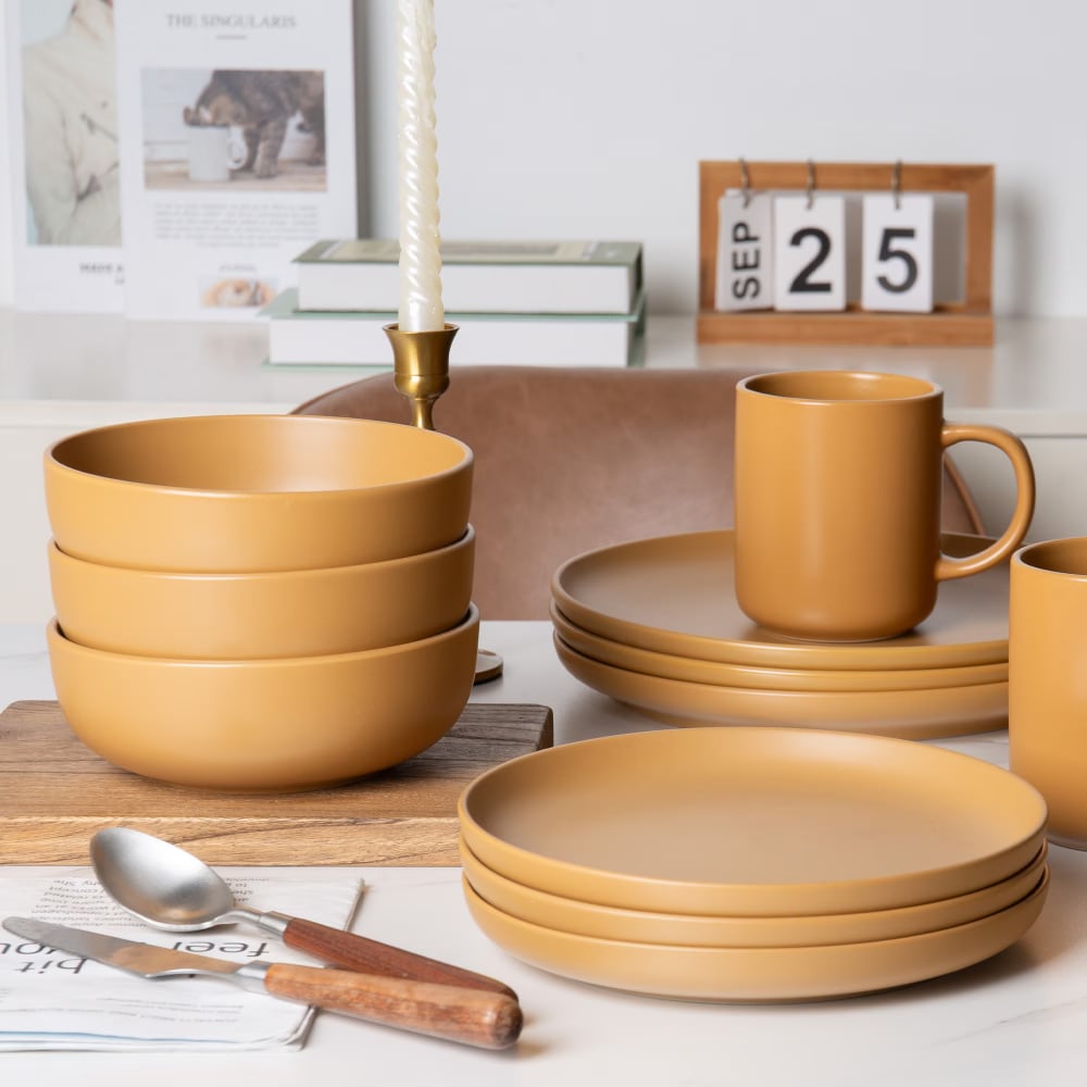 12-Piece Stoneware Dinnerware Sets with Mugs | Microwave